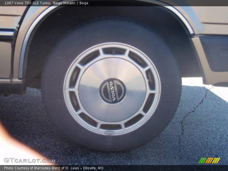 Beige Metallic / Beige 1987 Volvo 760 GLE Turbo