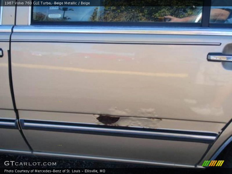 Beige Metallic / Beige 1987 Volvo 760 GLE Turbo