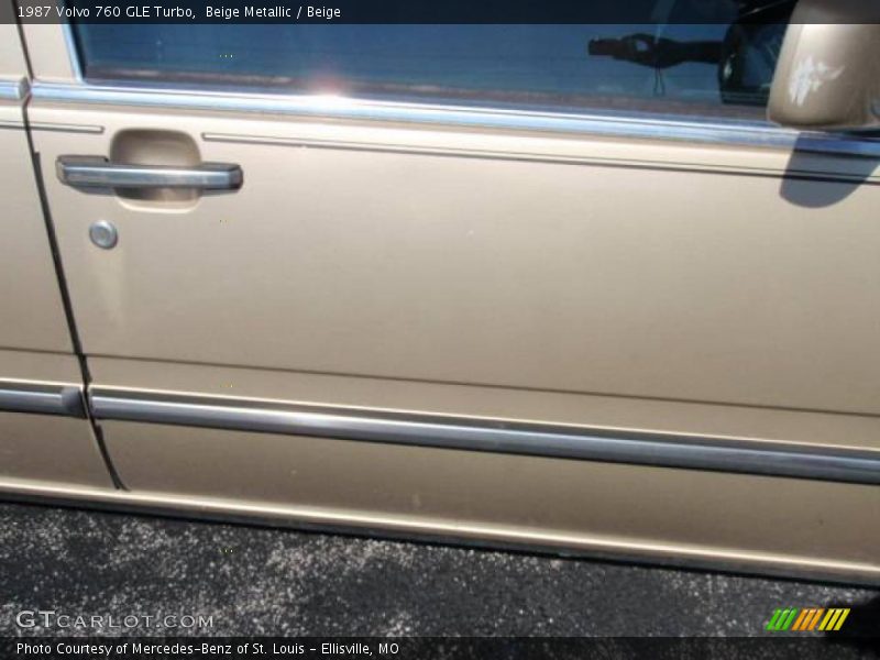 Beige Metallic / Beige 1987 Volvo 760 GLE Turbo