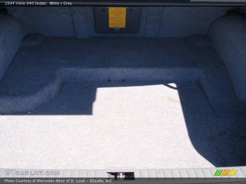 White / Grey 1994 Volvo 940 Sedan