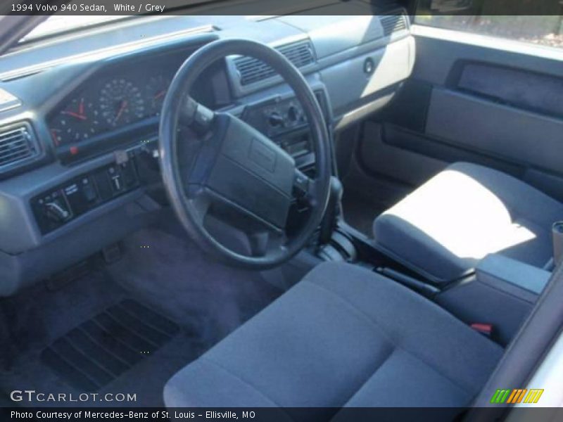 White / Grey 1994 Volvo 940 Sedan