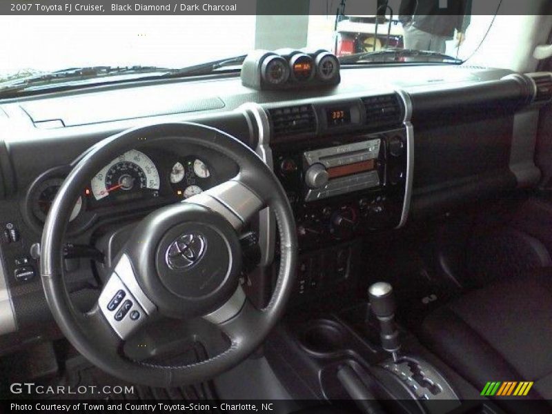 Black Diamond / Dark Charcoal 2007 Toyota FJ Cruiser