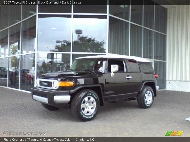 Black Diamond / Dark Charcoal 2007 Toyota FJ Cruiser