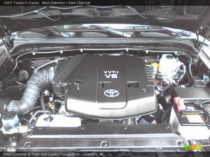 Black Diamond / Dark Charcoal 2007 Toyota FJ Cruiser