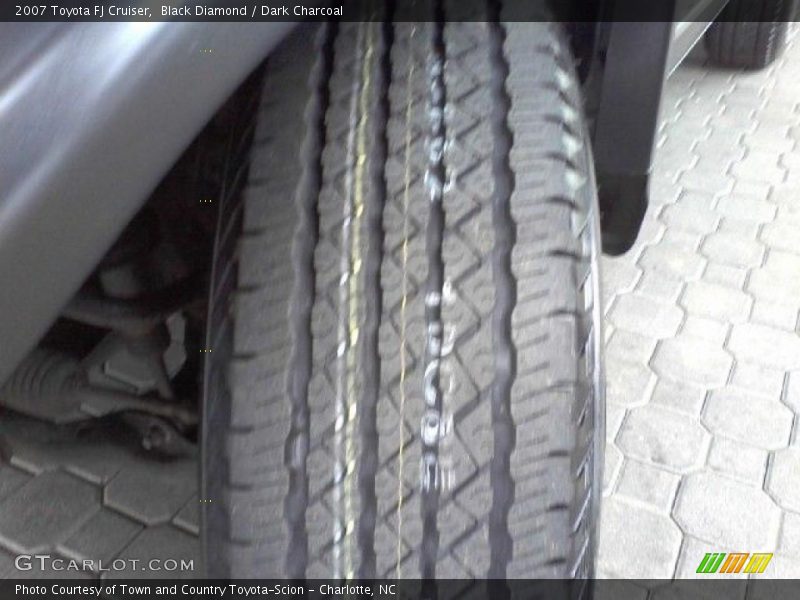 Black Diamond / Dark Charcoal 2007 Toyota FJ Cruiser