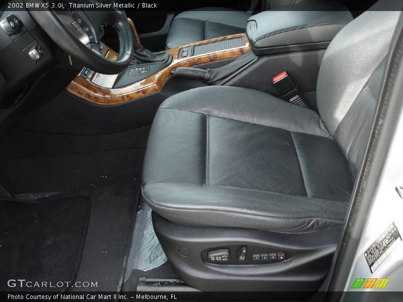 Titanium Silver Metallic / Black 2002 BMW X5 3.0i