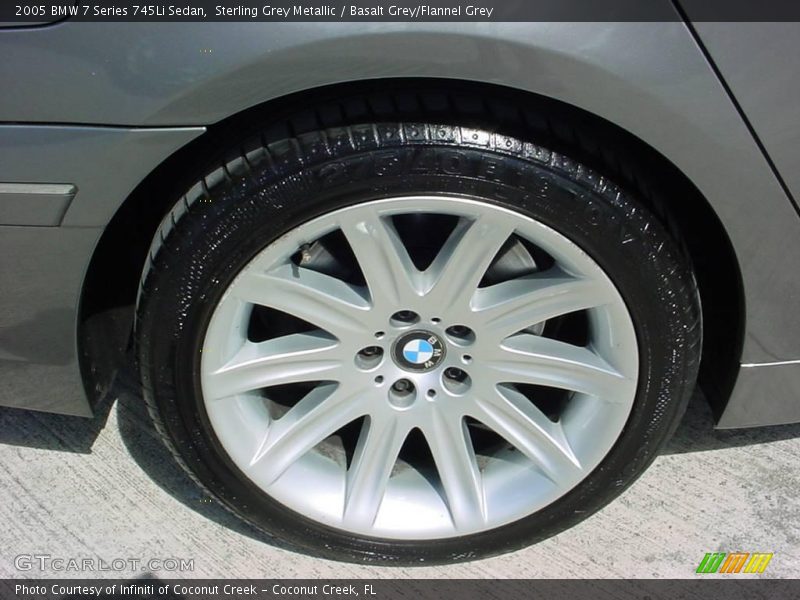 Sterling Grey Metallic / Basalt Grey/Flannel Grey 2005 BMW 7 Series 745Li Sedan