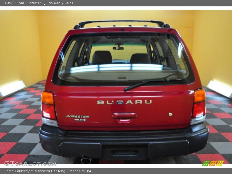 Rio Red / Beige 1998 Subaru Forester L