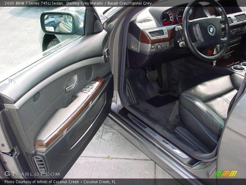 Sterling Grey Metallic / Basalt Grey/Flannel Grey 2005 BMW 7 Series 745Li Sedan