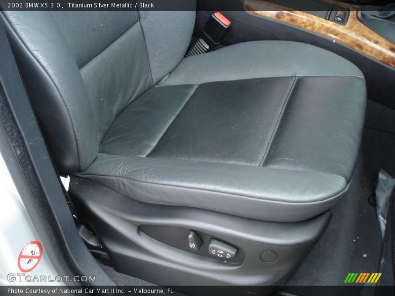 Titanium Silver Metallic / Black 2002 BMW X5 3.0i