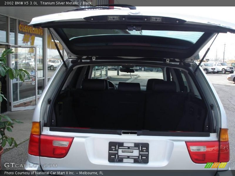 Titanium Silver Metallic / Black 2002 BMW X5 3.0i