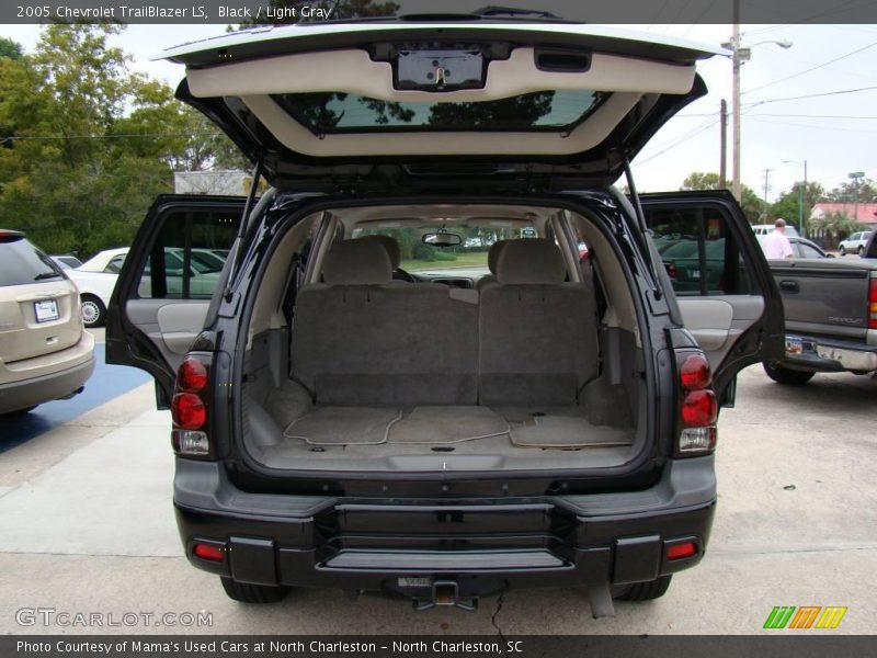 Black / Light Gray 2005 Chevrolet TrailBlazer LS