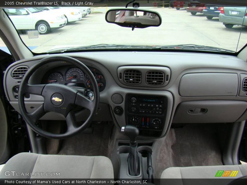Black / Light Gray 2005 Chevrolet TrailBlazer LS