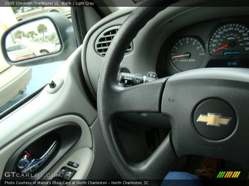 Black / Light Gray 2005 Chevrolet TrailBlazer LS