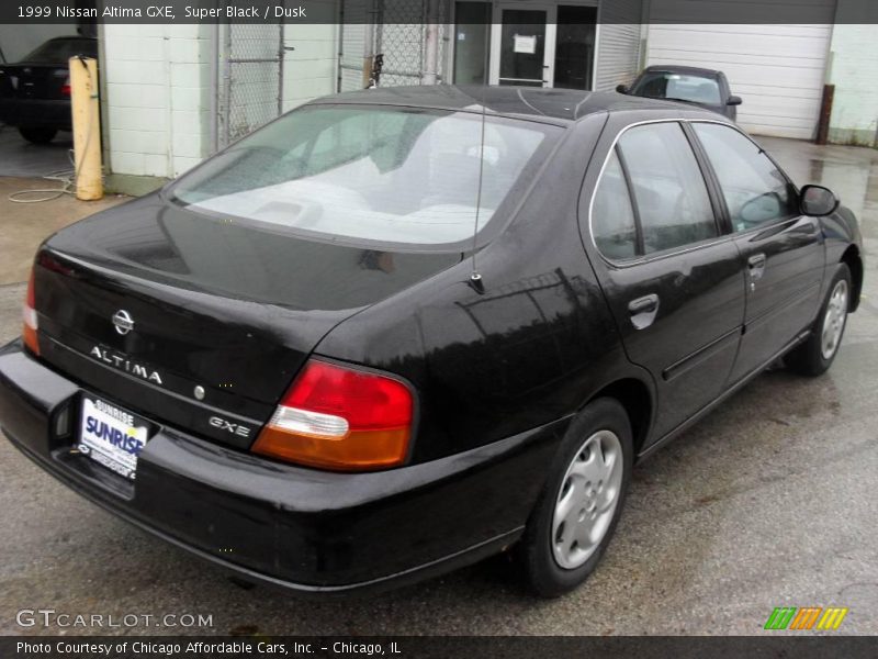 Super Black / Dusk 1999 Nissan Altima GXE