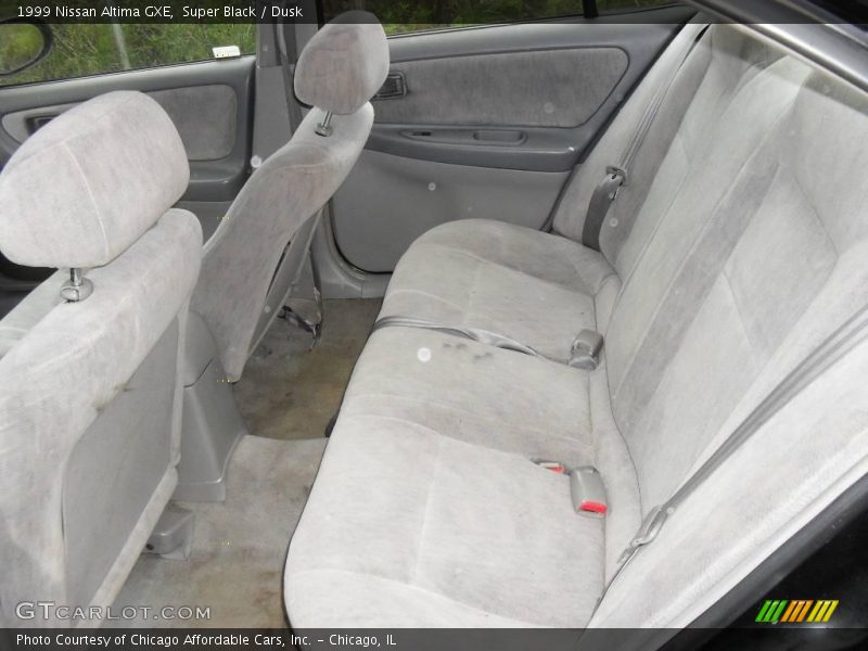 Super Black / Dusk 1999 Nissan Altima GXE