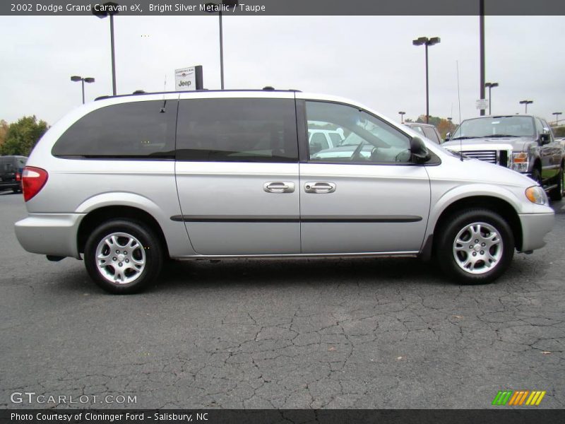 Bright Silver Metallic / Taupe 2002 Dodge Grand Caravan eX