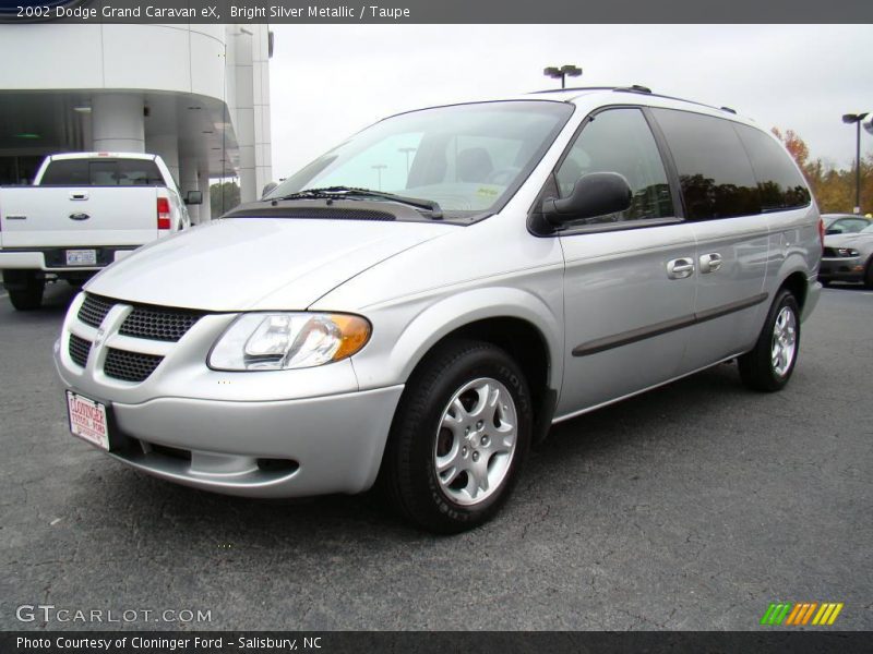 Bright Silver Metallic / Taupe 2002 Dodge Grand Caravan eX