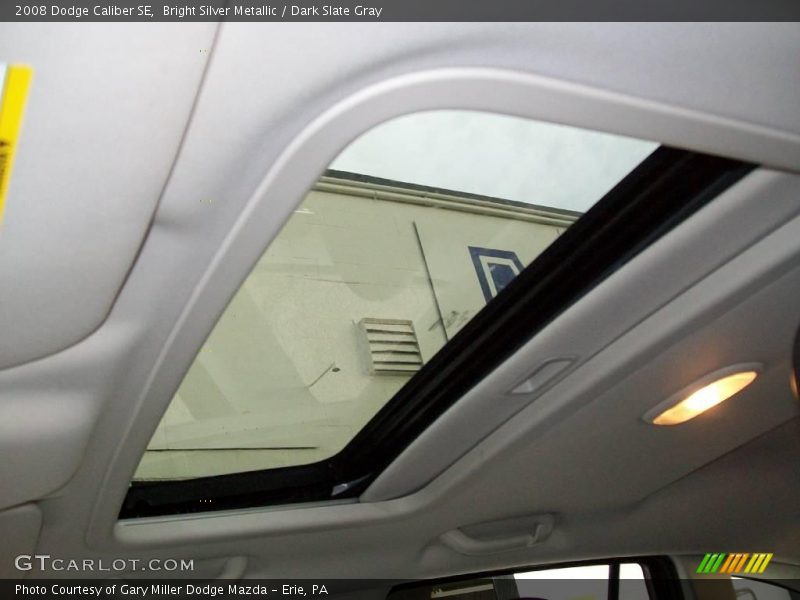 Bright Silver Metallic / Dark Slate Gray 2008 Dodge Caliber SE