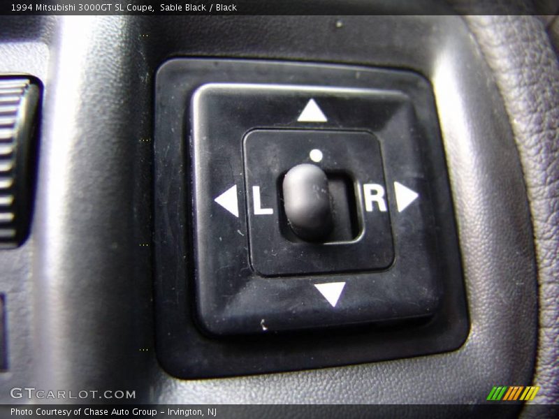 Controls of 1994 3000GT SL Coupe
