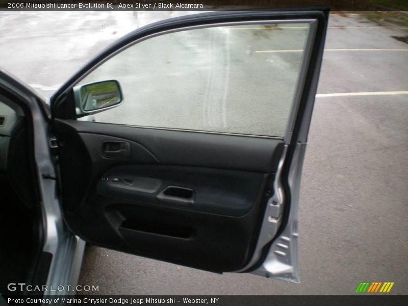 Apex Silver / Black Alcantara 2006 Mitsubishi Lancer Evolution IX