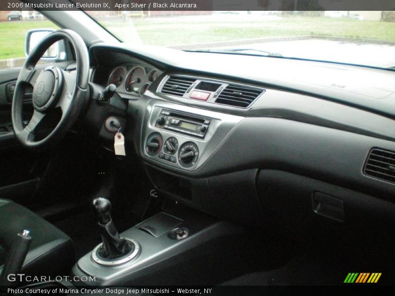 Apex Silver / Black Alcantara 2006 Mitsubishi Lancer Evolution IX