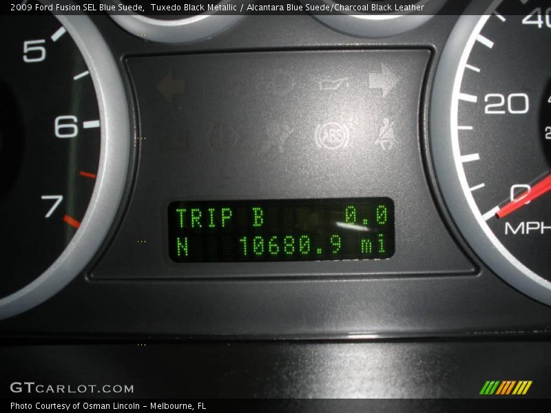 Tuxedo Black Metallic / Alcantara Blue Suede/Charcoal Black Leather 2009 Ford Fusion SEL Blue Suede