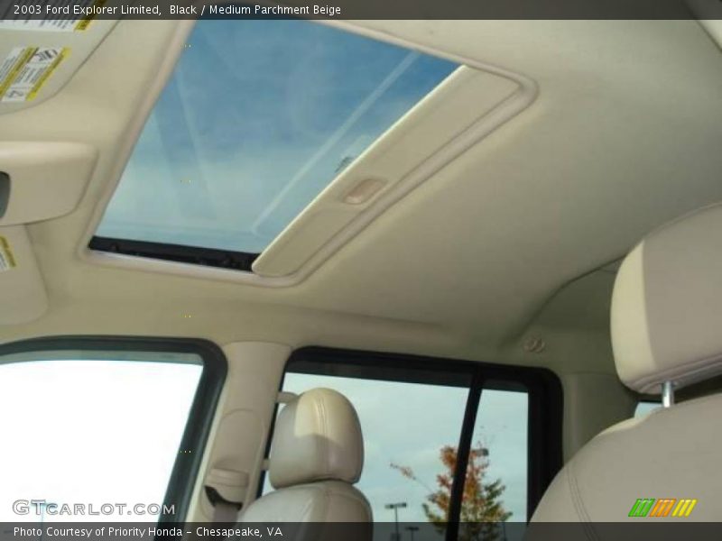 Black / Medium Parchment Beige 2003 Ford Explorer Limited