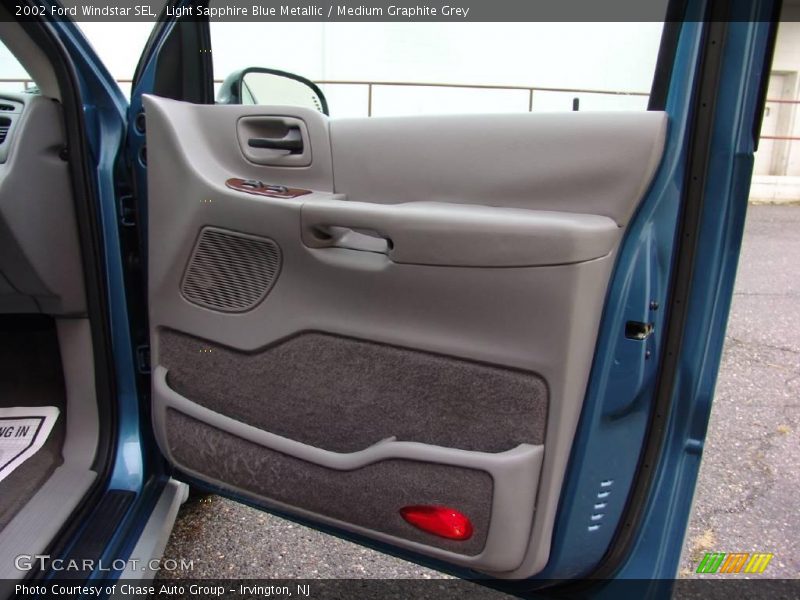 Light Sapphire Blue Metallic / Medium Graphite Grey 2002 Ford Windstar SEL