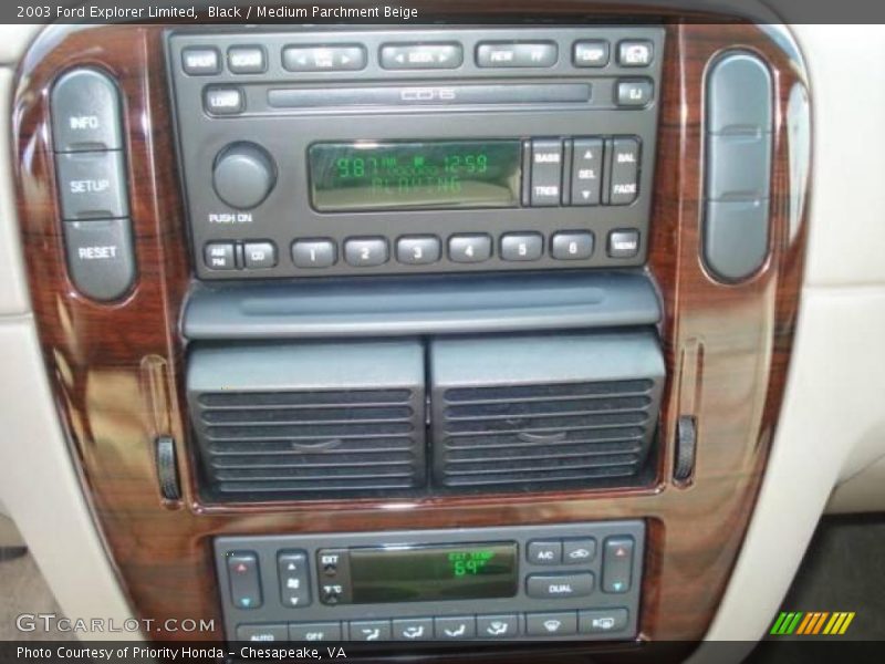 Black / Medium Parchment Beige 2003 Ford Explorer Limited