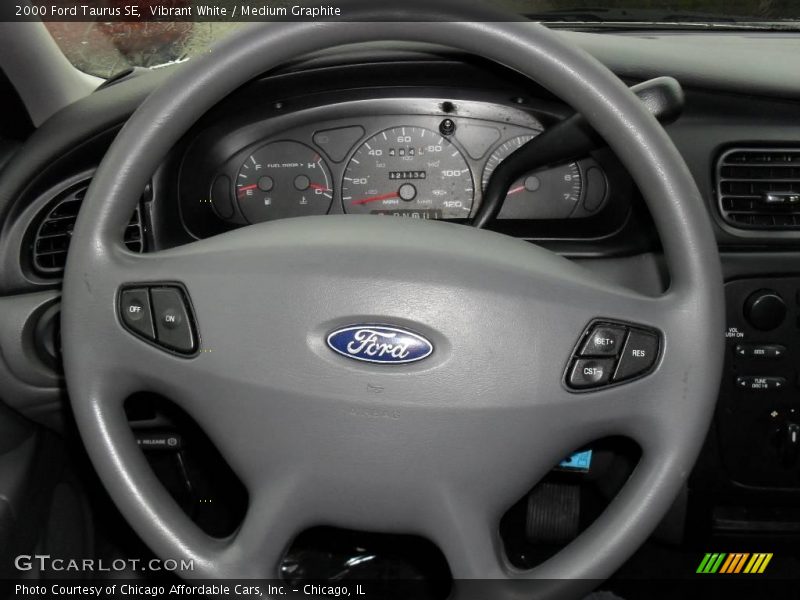 Vibrant White / Medium Graphite 2000 Ford Taurus SE