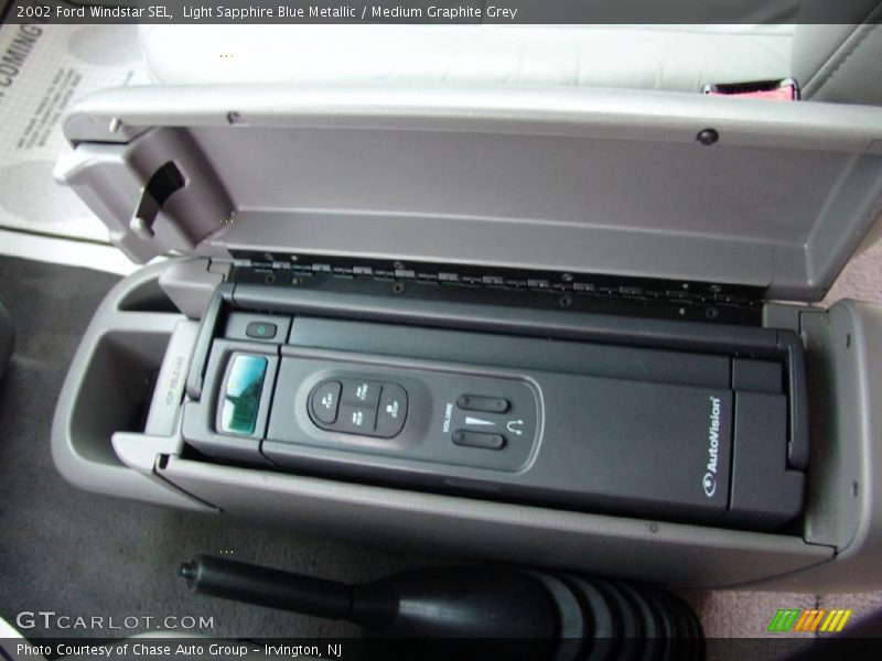 Light Sapphire Blue Metallic / Medium Graphite Grey 2002 Ford Windstar SEL