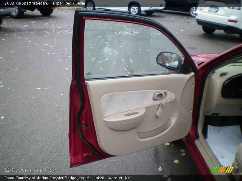 Pepper Red / Beige 2003 Kia Spectra Sedan