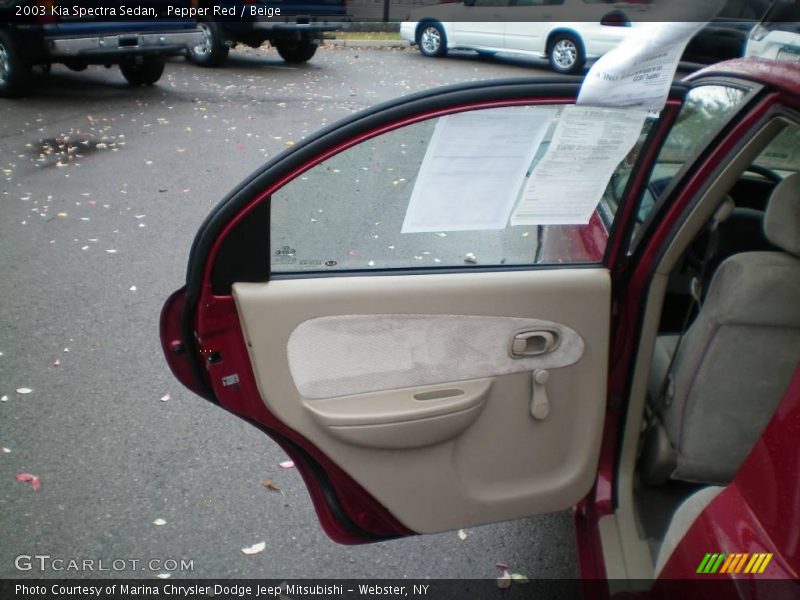 Pepper Red / Beige 2003 Kia Spectra Sedan