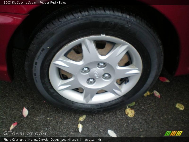 Pepper Red / Beige 2003 Kia Spectra Sedan