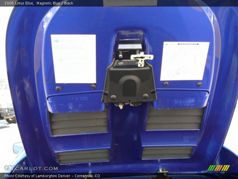 Magnetic Blue / Black 2005 Lotus Elise