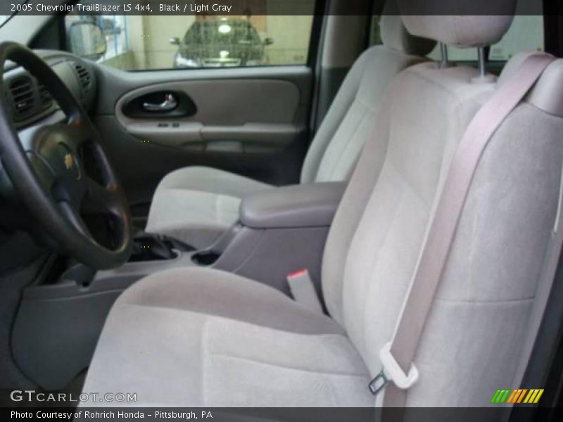 Black / Light Gray 2005 Chevrolet TrailBlazer LS 4x4