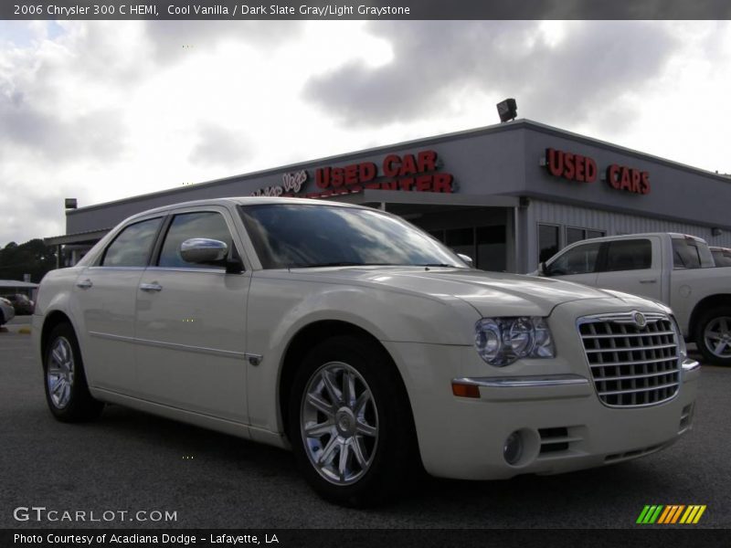 Cool Vanilla / Dark Slate Gray/Light Graystone 2006 Chrysler 300 C HEMI