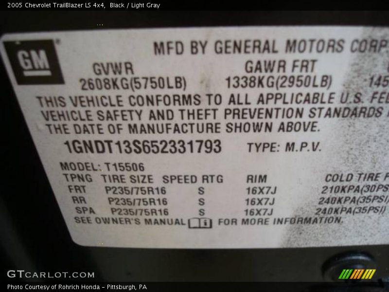 Black / Light Gray 2005 Chevrolet TrailBlazer LS 4x4