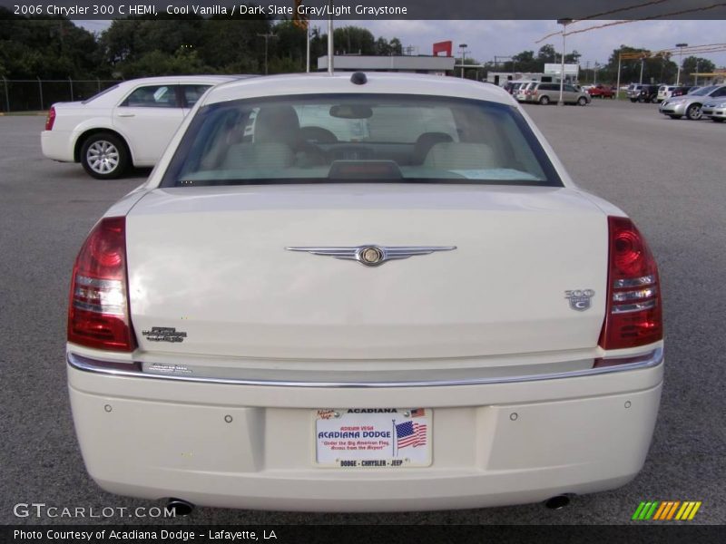 Cool Vanilla / Dark Slate Gray/Light Graystone 2006 Chrysler 300 C HEMI