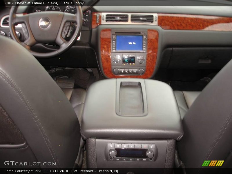 Black / Ebony 2007 Chevrolet Tahoe LTZ 4x4