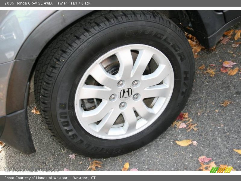 Pewter Pearl / Black 2006 Honda CR-V SE 4WD