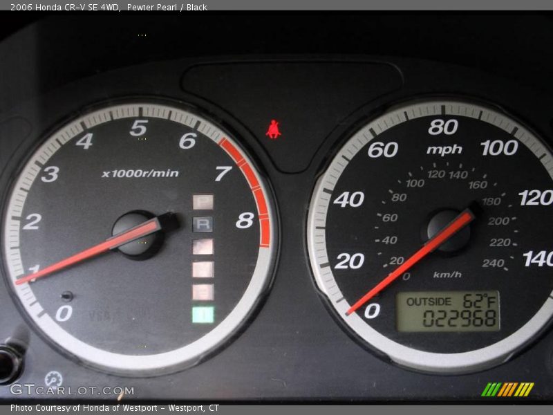 Pewter Pearl / Black 2006 Honda CR-V SE 4WD