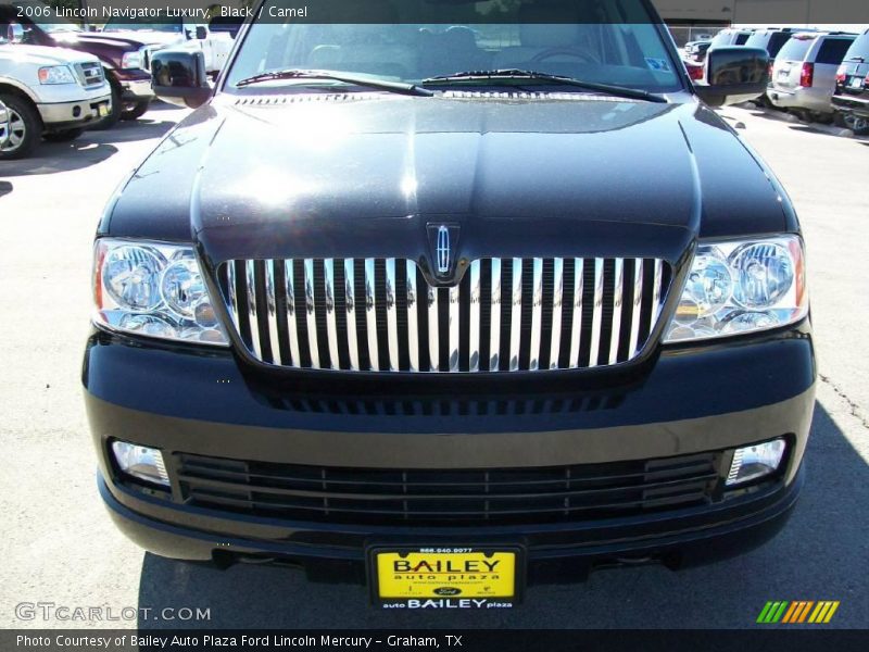 Black / Camel 2006 Lincoln Navigator Luxury