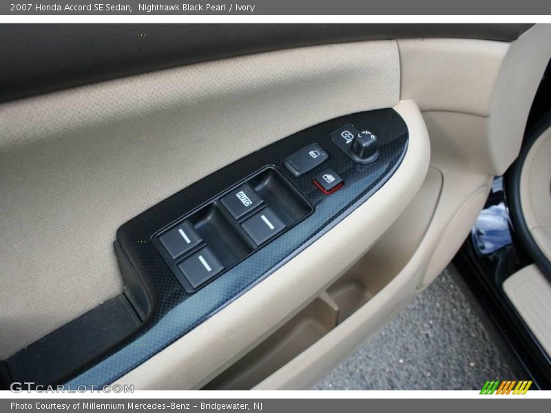 Nighthawk Black Pearl / Ivory 2007 Honda Accord SE Sedan