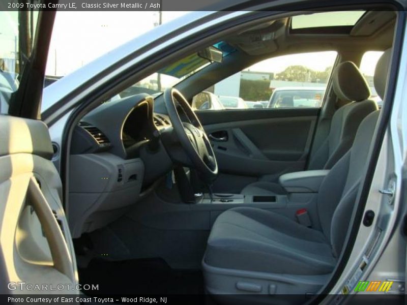 Classic Silver Metallic / Ash 2009 Toyota Camry LE