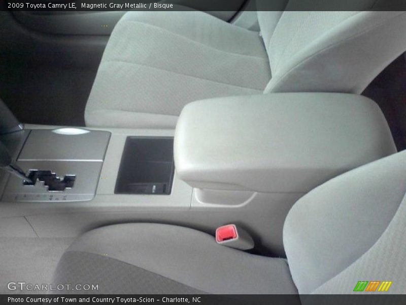 Magnetic Gray Metallic / Bisque 2009 Toyota Camry LE