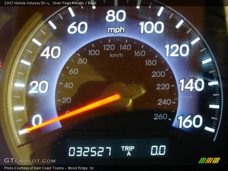 Silver Pearl Metallic / Black 2007 Honda Odyssey EX-L