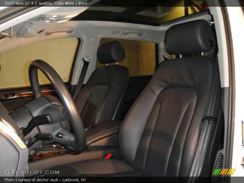 Calla White / Black 2007 Audi Q7 4.2 quattro