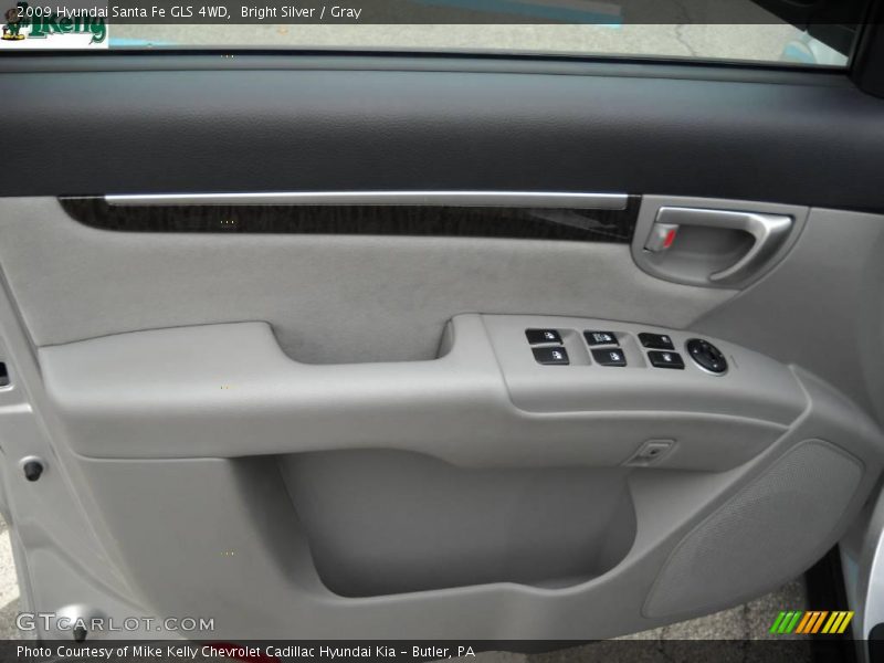 Bright Silver / Gray 2009 Hyundai Santa Fe GLS 4WD